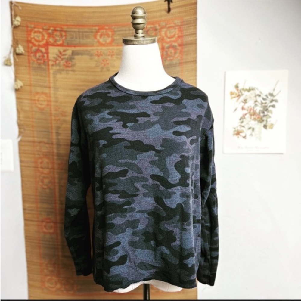 Sundry Camo sweatshirt